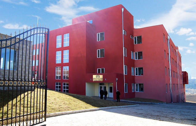 სკოლა-ლიცეუმი „მწიგნობართუხუცესი"